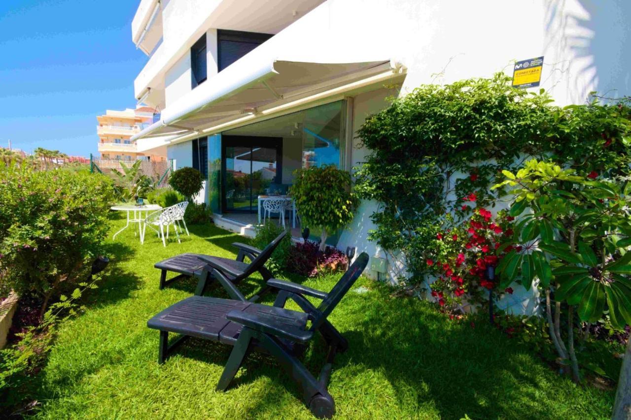 Apartamento Sealine Torrox Costa By The Beach Malaga Exterior photo